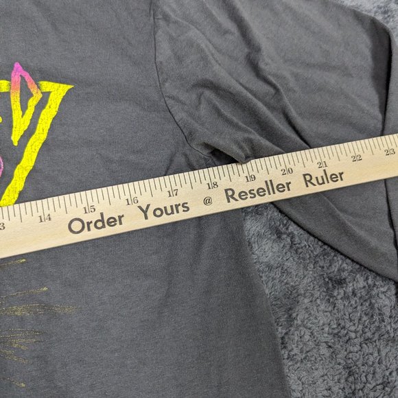 Def Leppard Shirt Adult Medium Gray Pullover Long Sleeve 1983 Art Music Band Tee - Picture 9 of 16